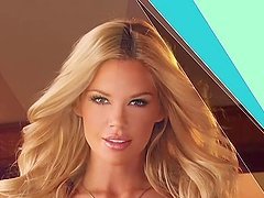 Beautiful Jessa Hinton poses for the camera in short video