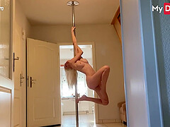 Sensual pole dance from German amateur