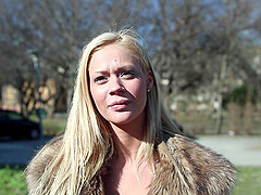 Blonde Peneloppe Ferre with hot ass and nice tits fingering herself
