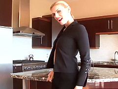 FANTASY GIRL PASS - L.T. Fat Booty Milf Darryl Hanah