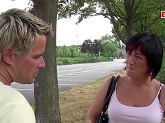 German housewife is invited to sex on the street