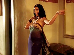 Beautiful Tawaif Performs Traditional Seductive Dance