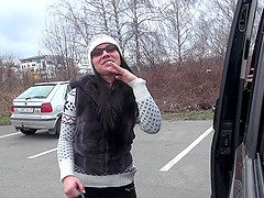 Brunette teen Bella gets cum sprayed in a car in front of her friends